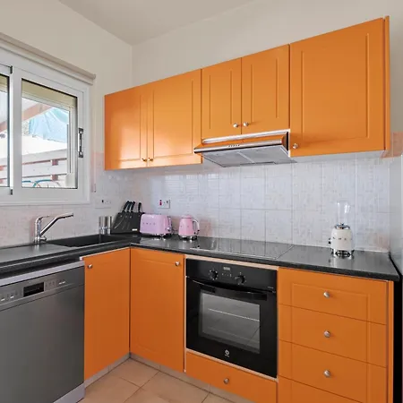 Vakantiehuis Orange Bliss Townhouse By Nomads *