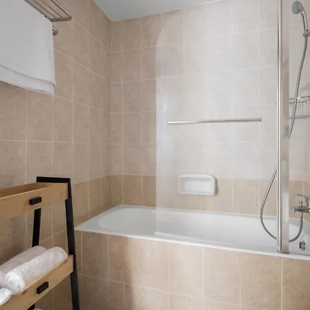 בית נופש Orange Bliss Townhouse By Nomads *